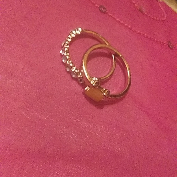 A set of 4 rings - Picture 7 of 7